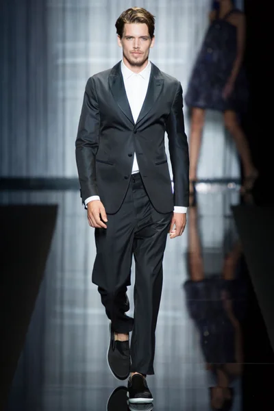 Look 21